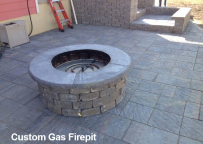Custom gas firepit installed by Browder-Hite