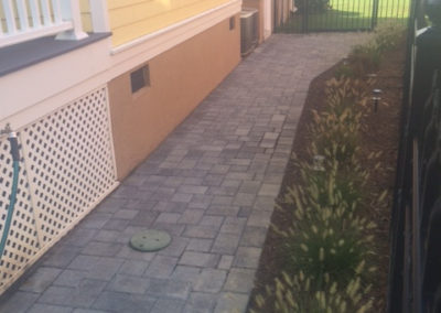Custom paver walkway by Browder-Hite